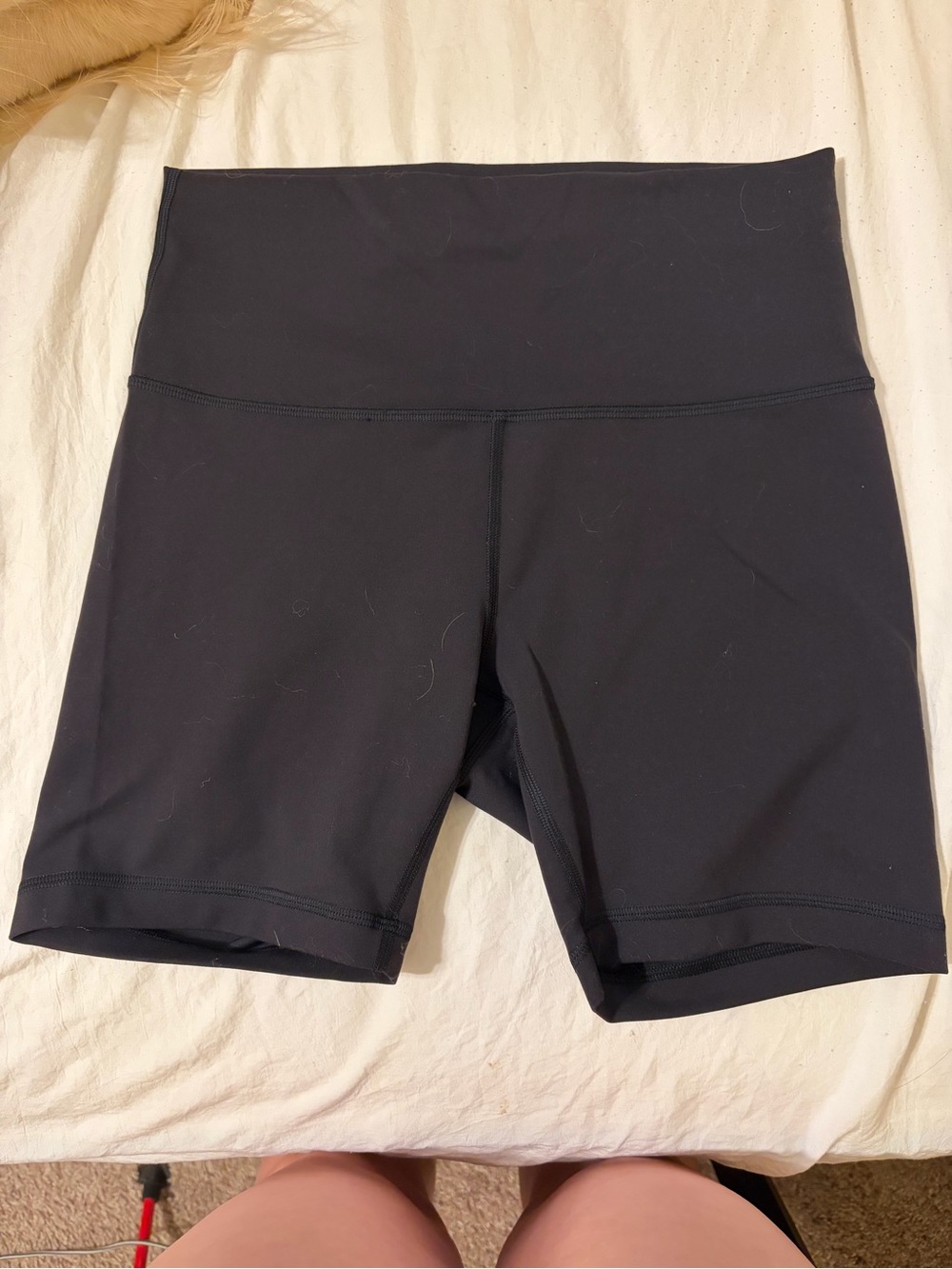 Lulu black wunder train shorts